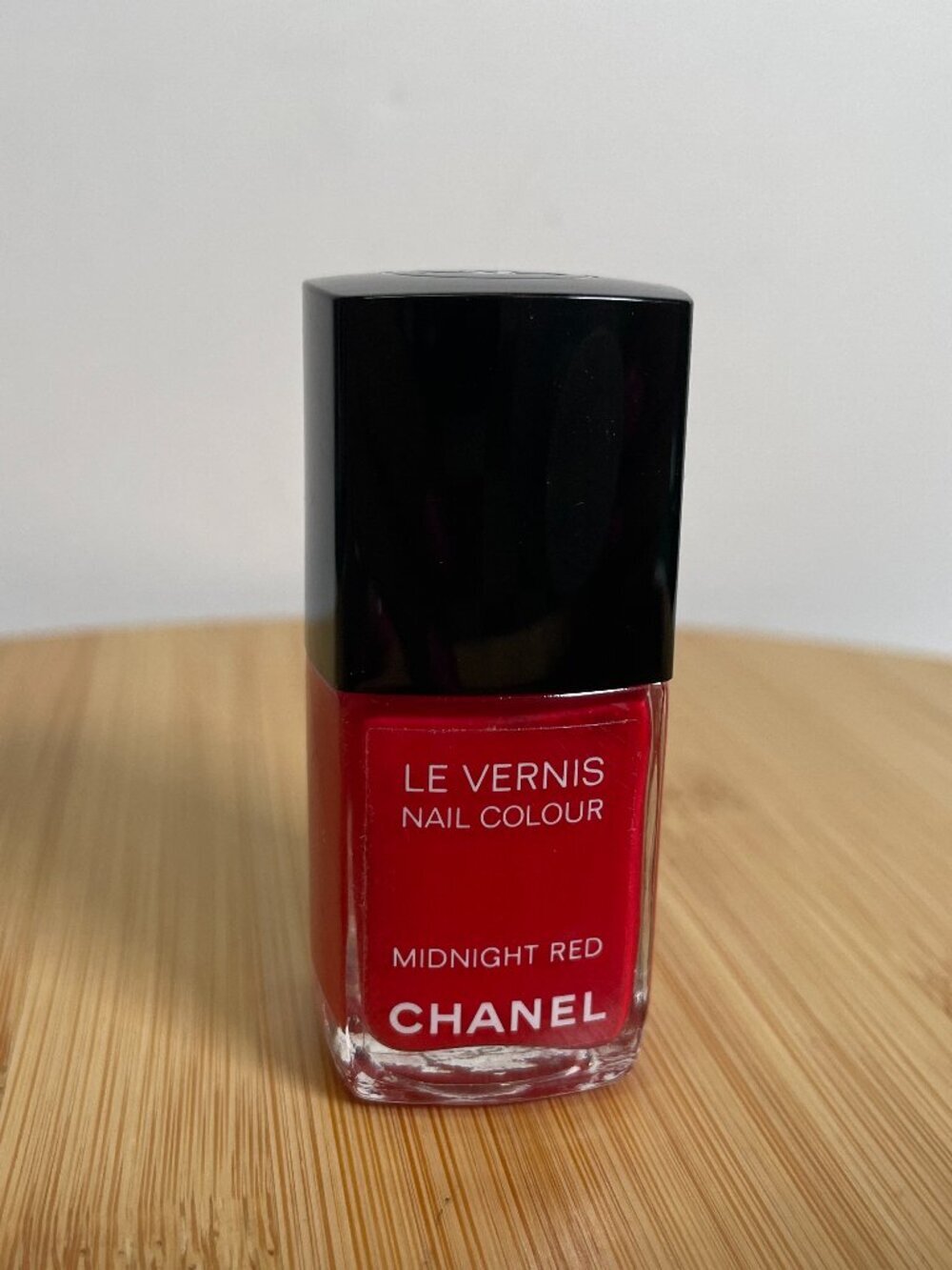 CHANEL Le Vernis Nail Colour Polish Midnight Red 13 ml 0.4 fl oz Made in USA